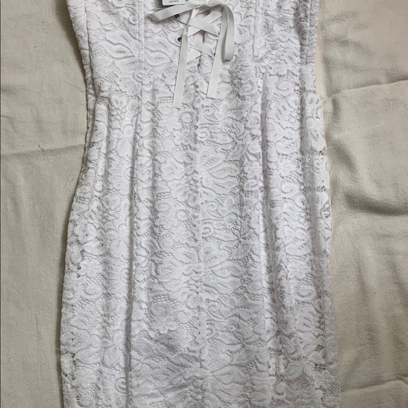 Bebe,lulus, and express dresses - Picture 7 of 8